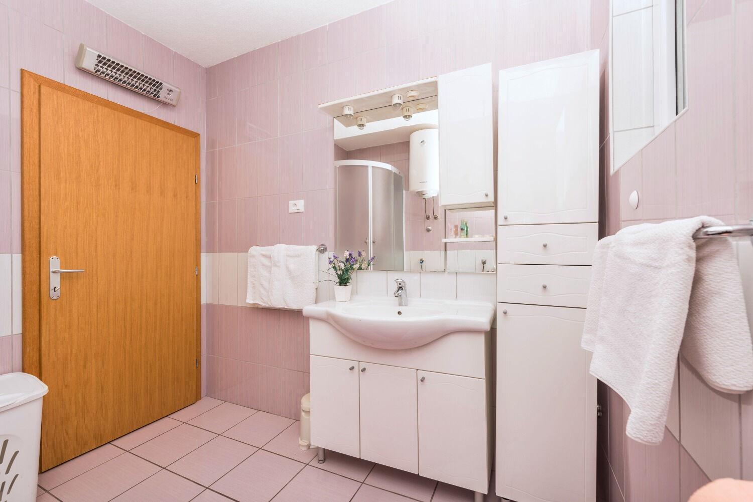 Apps And Room Goran In The Center Makarska Exterior foto